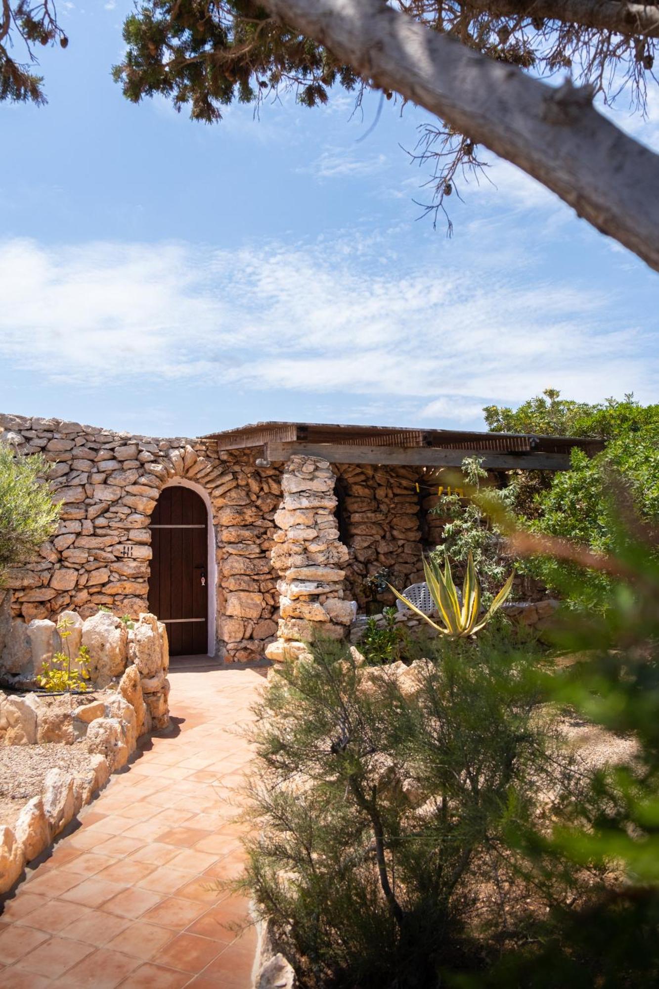 I Dammusi Di Borgo Cala Creta Ξενοδοχείο Λαμπεντούζα Εξωτερικό φωτογραφία
