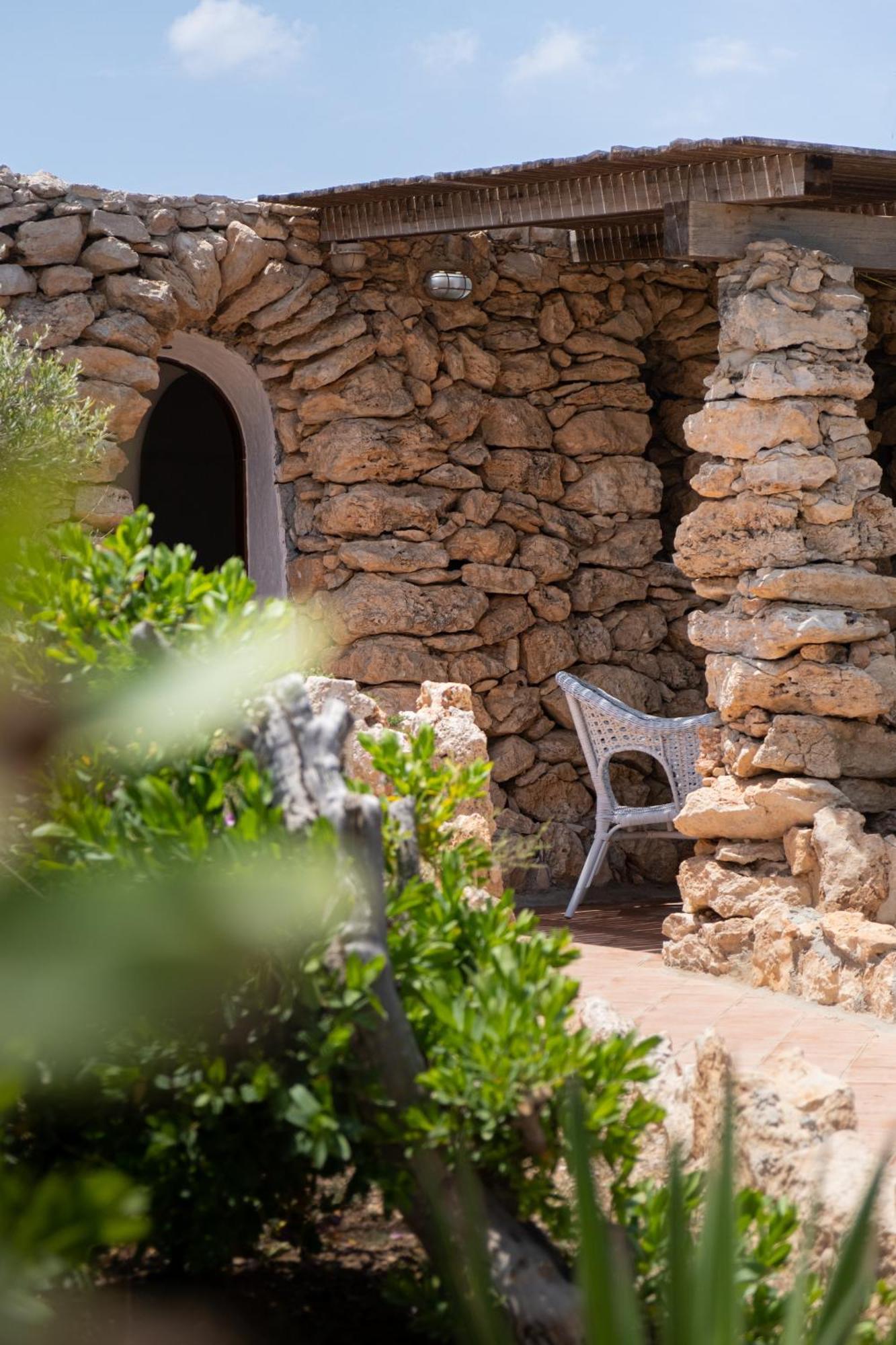 I Dammusi Di Borgo Cala Creta Ξενοδοχείο Λαμπεντούζα Εξωτερικό φωτογραφία